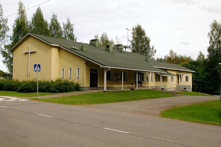 Könönpellon seurakuntatalo on nyt seurakuntakeskus.