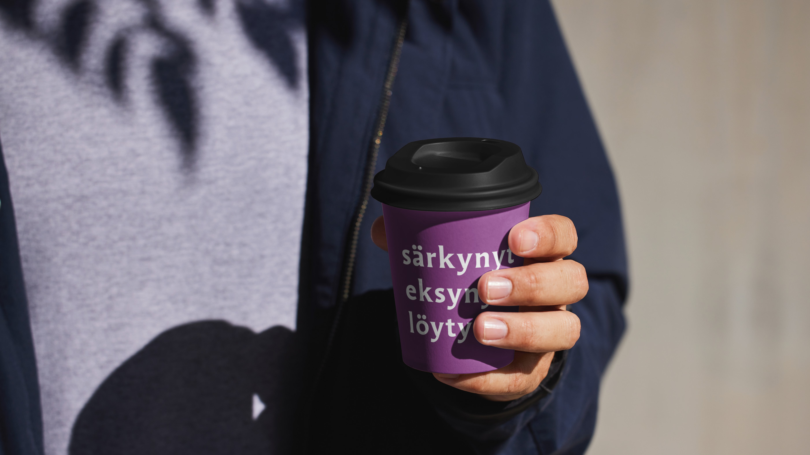 Mukissa lukee särkynyt, eksynyt, löytynyt.